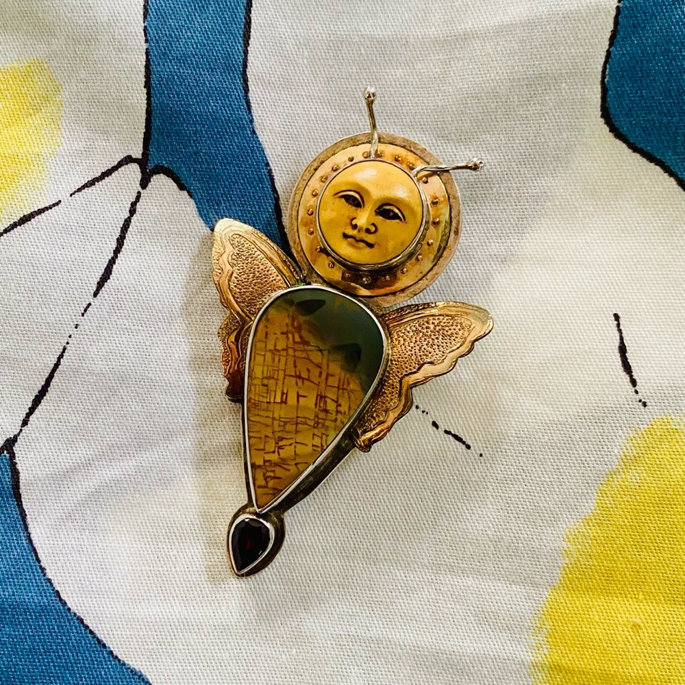 Tabra authentic brooch/pendant vintage